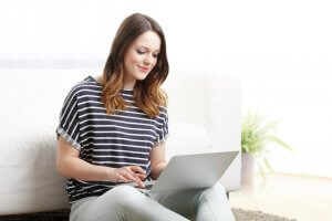 woman-with-laptop-1